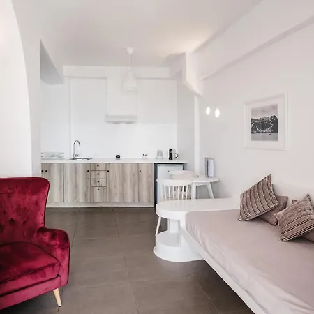 Amphitrite Santorini Hotel apartamentowy 3*